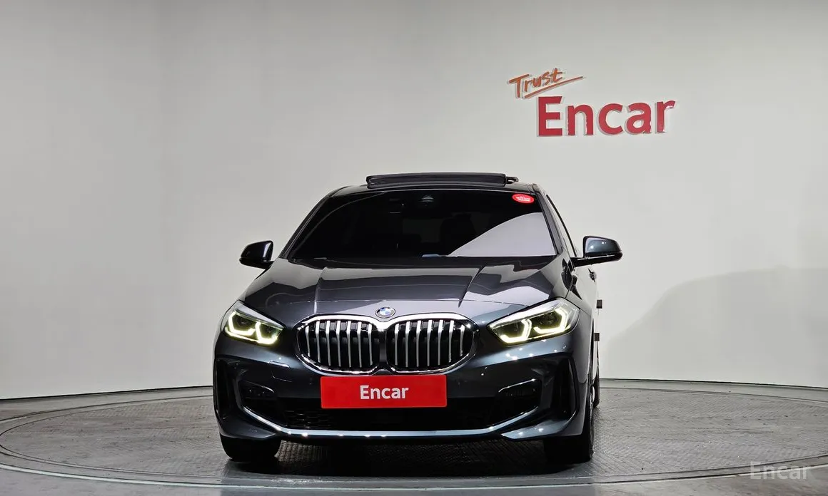 Фото 3 - BMW 1 Series