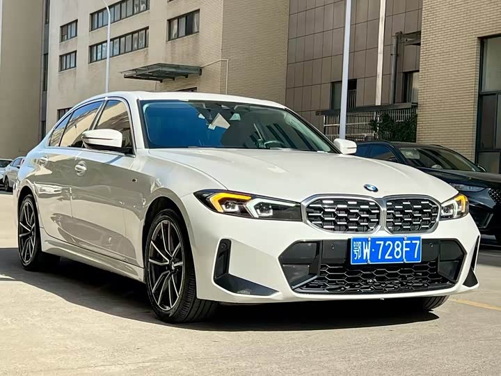 Фото 3 - BMW 3 Series