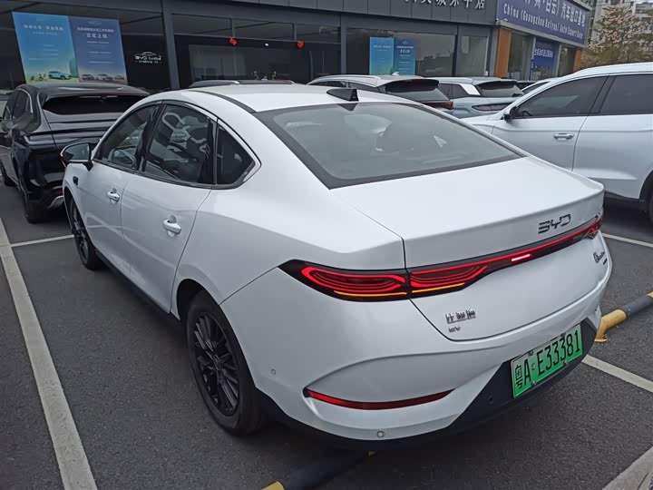 Фото 5 - BYD Qin Plus