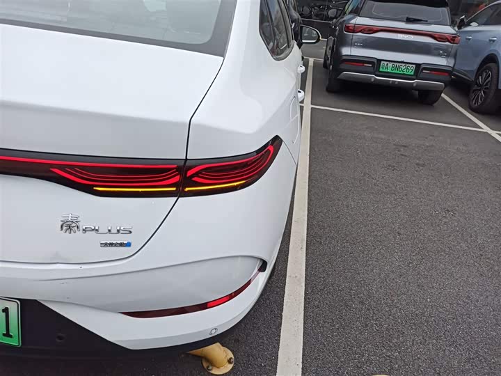 Фото 8 - BYD Qin Plus