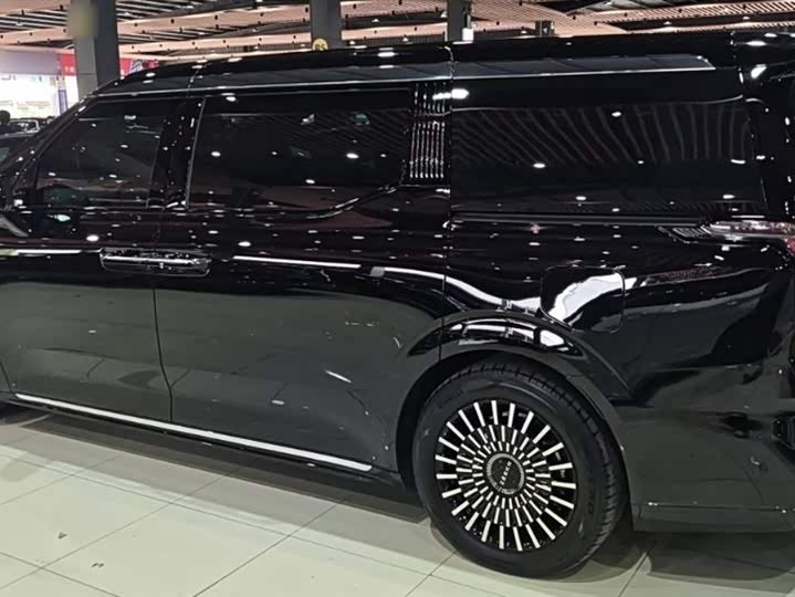 Фото 8 - Zeekr 009