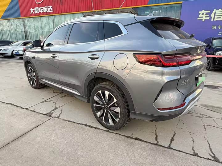 Фото 3 - BYD Song Plus Hybrid/EV