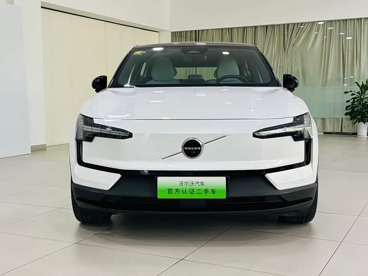 Фото 2 - Volvo EX30