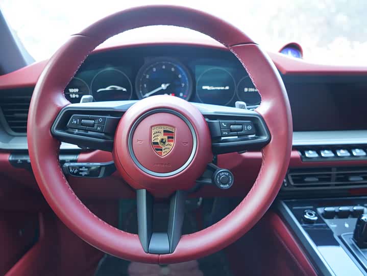 Фото 7 - Porsche 911