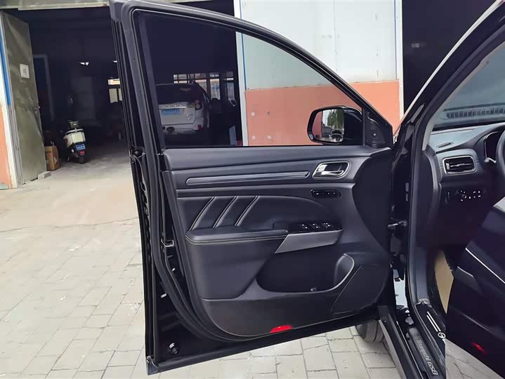 Фото 7 - GAC Trumpchi GS8