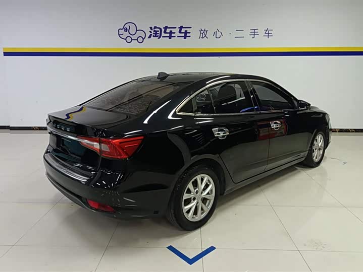 Фото 3 - Roewe i5