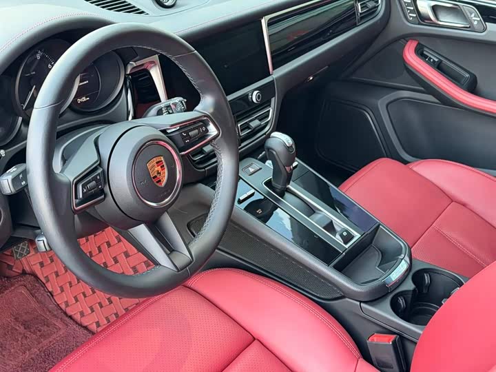 Фото 8 - Porsche Macan