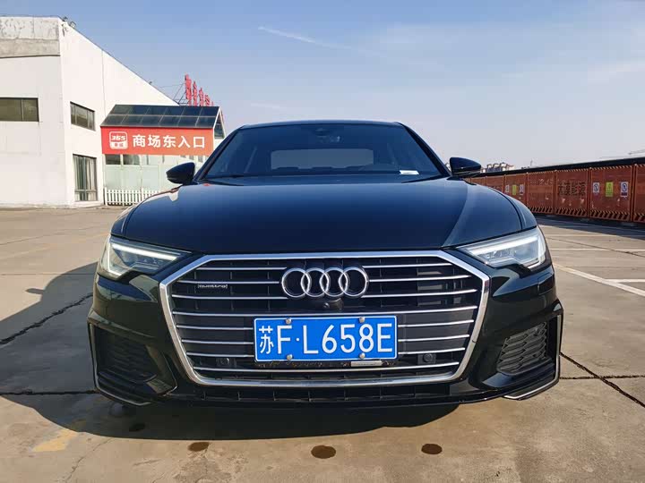 Фото 2 - Audi A6L