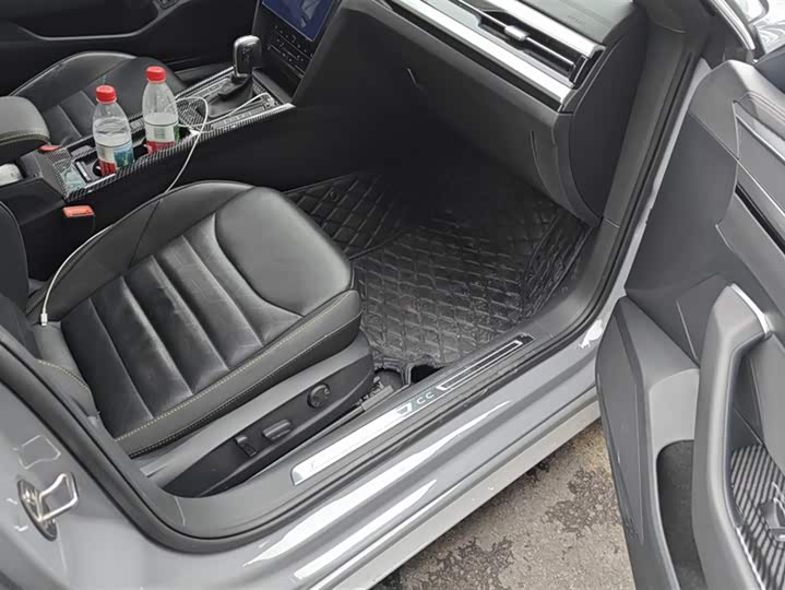 Фото 8 - Volkswagen CC