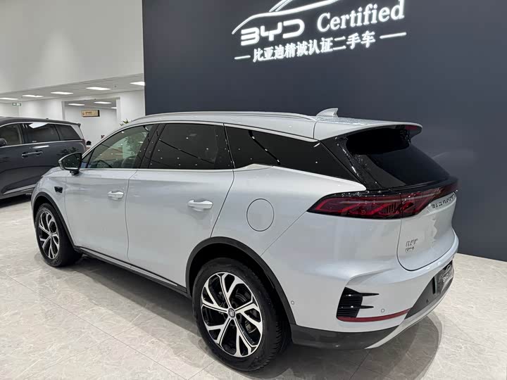 Фото 7 - BYD Tang Hybrid/EV