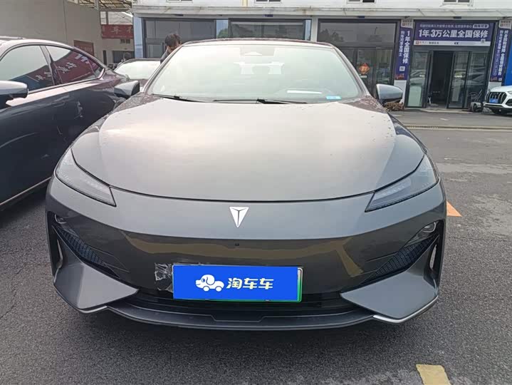 Фото 2 - Changan Deepal SL03