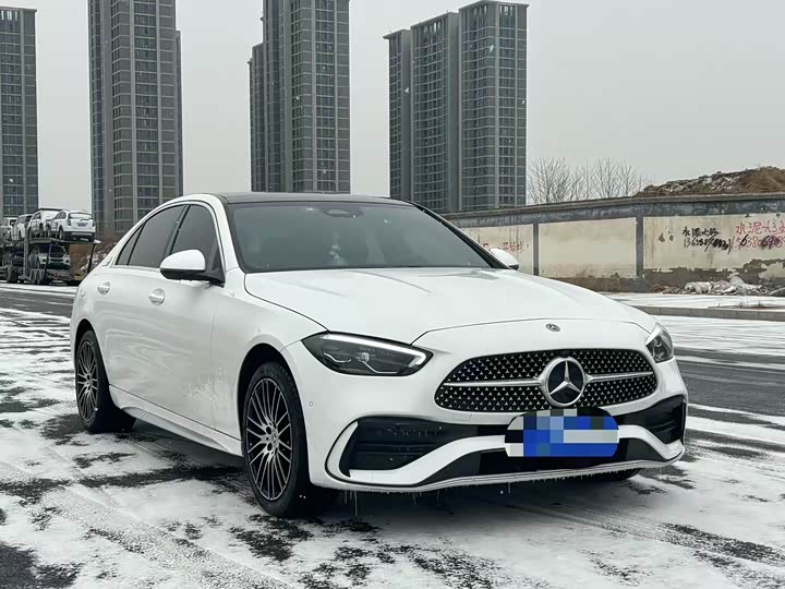 Фото 1 - Mercedes-Benz C-Class