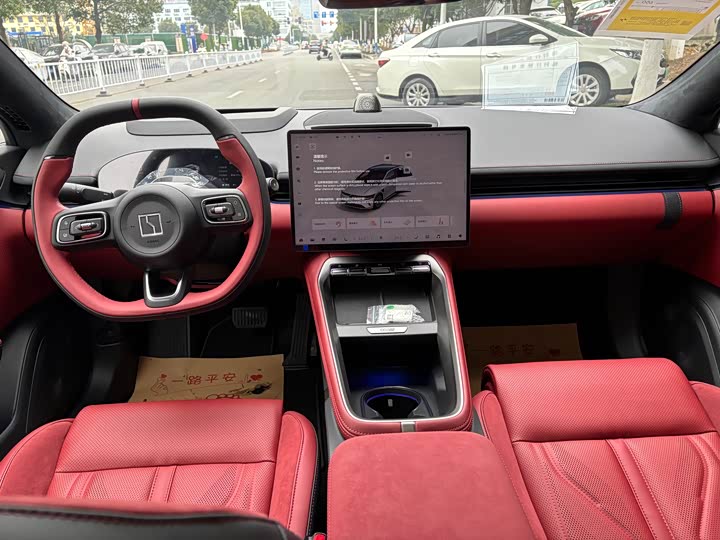 Фото 6 - Zeekr 007 GT