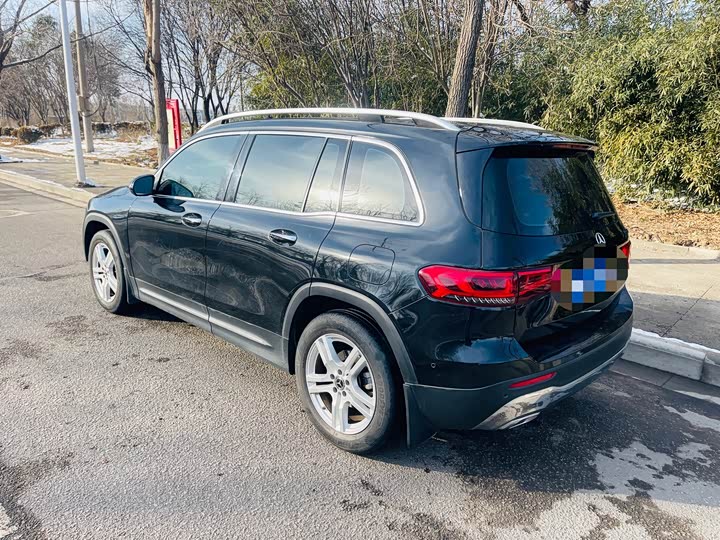 Фото 3 - Mercedes-Benz GLB-Class