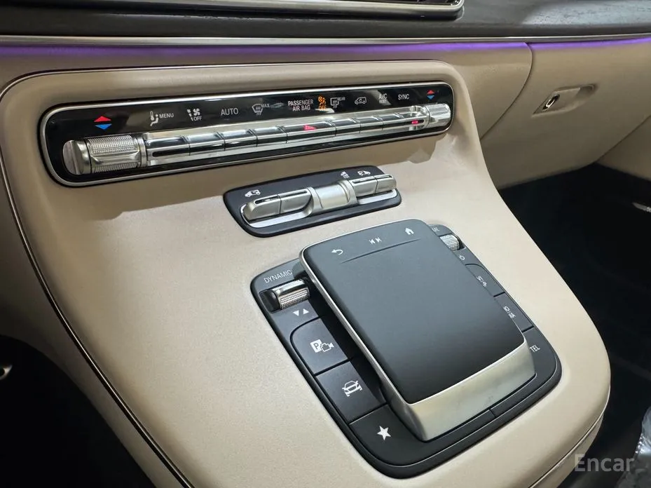 Фото 11 - Mercedes-Benz V-Class