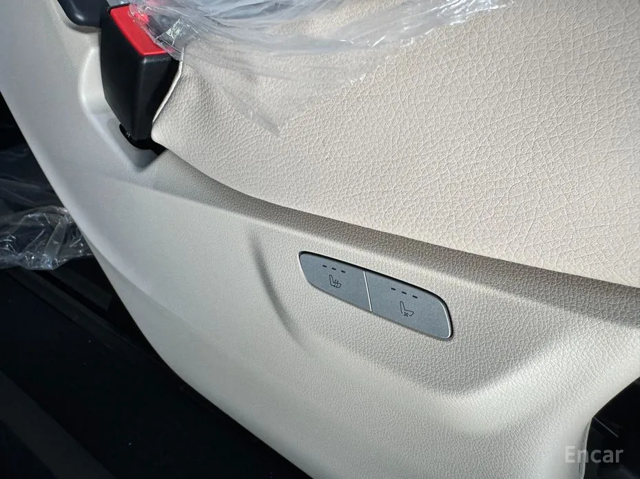 Фото 18 - Mercedes-Benz V-Class