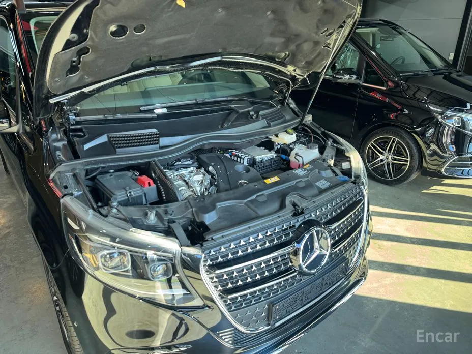 Фото 6 - Mercedes-Benz V-Class