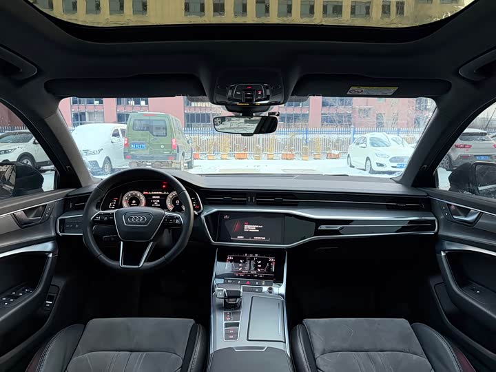Фото 9 - Audi A6L