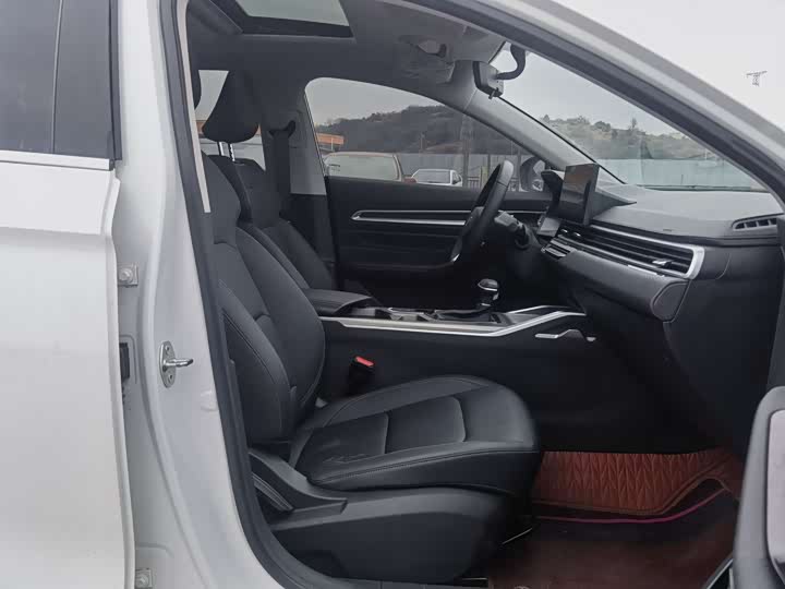 Фото 6 - Geely Emgrand