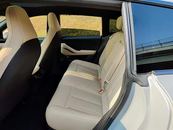 Фото 8 - Nio ET5T