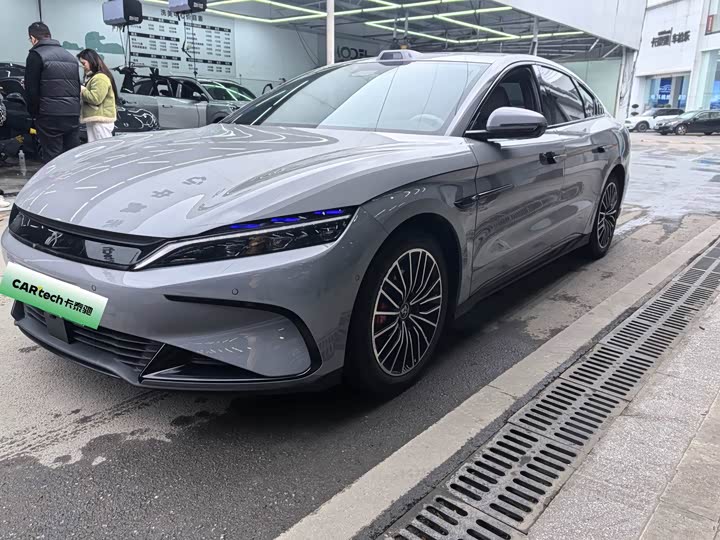 Фото 1 - BYD Han