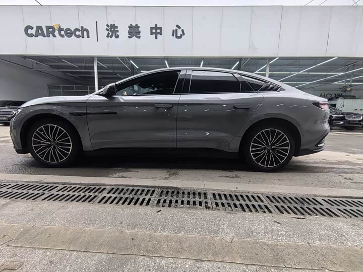 Фото 7 - BYD Han