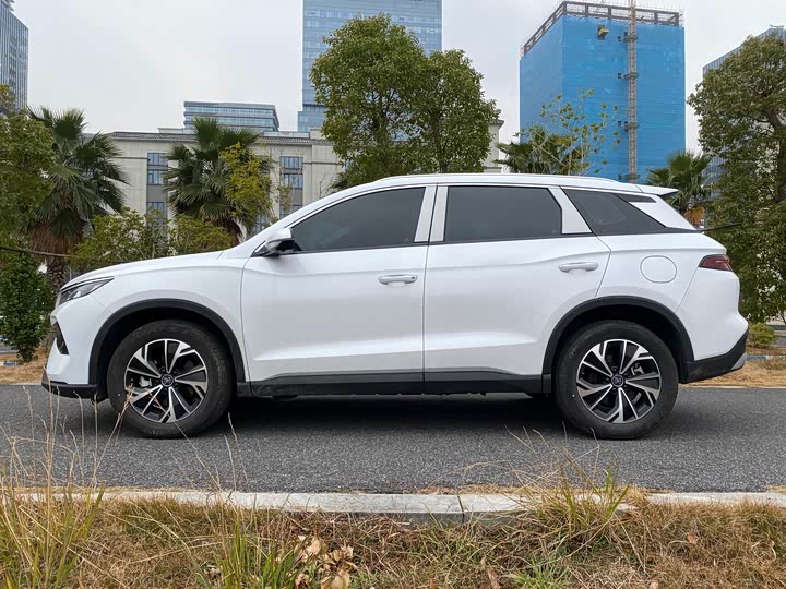 Фото 4 - BYD Song Pro Hybrid