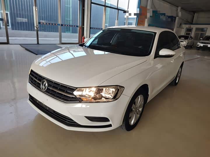 Фото 1 - Volkswagen Bora