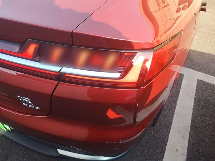 Фото 8 - BYD Han