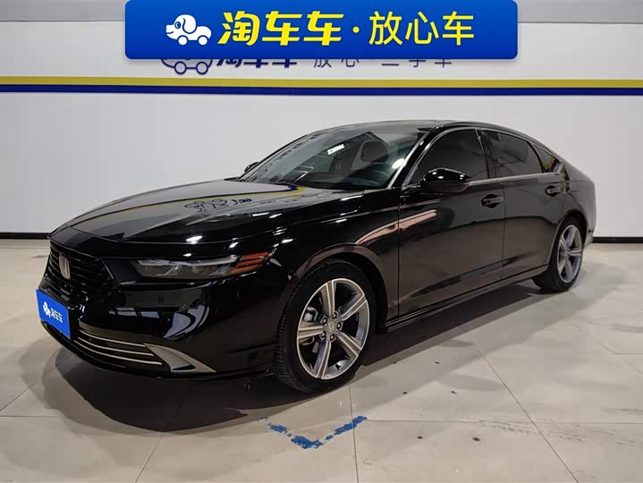 Фото 1 - Honda Accord