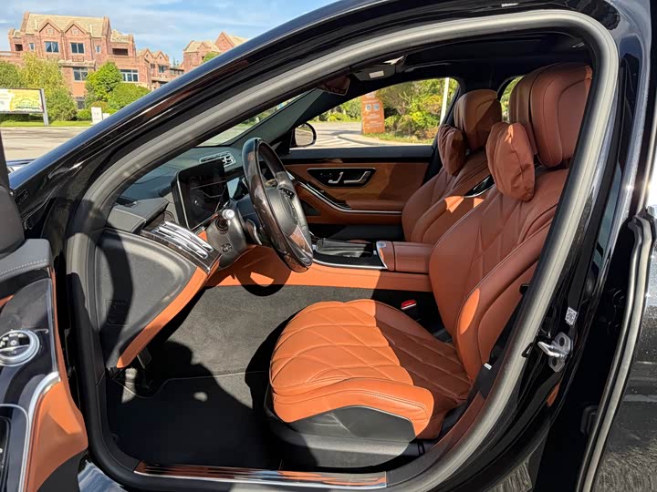 Фото 7 - Mercedes-Benz Maybach S-Class