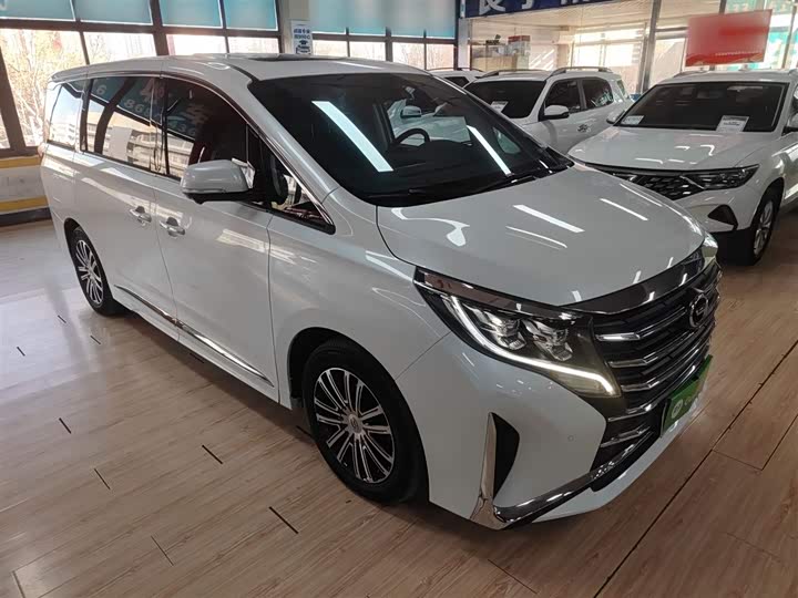 Фото 4 - GAC Trumpchi M8