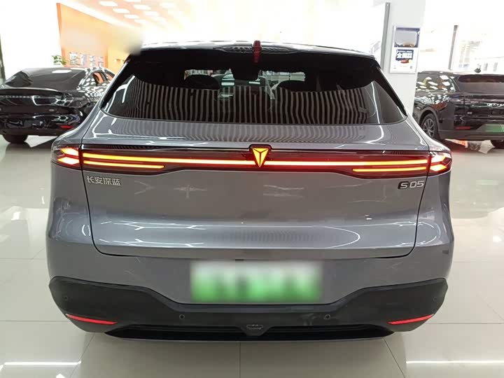 Фото 6 - Changan Deepal S05