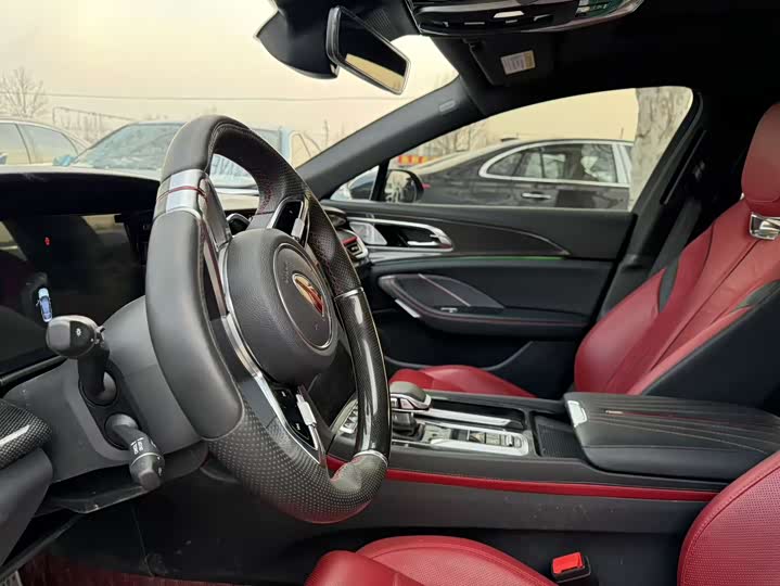 Фото 4 - Hongqi H6