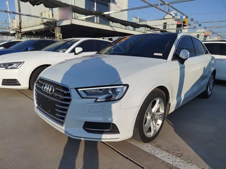 Фото 1 - Audi A3