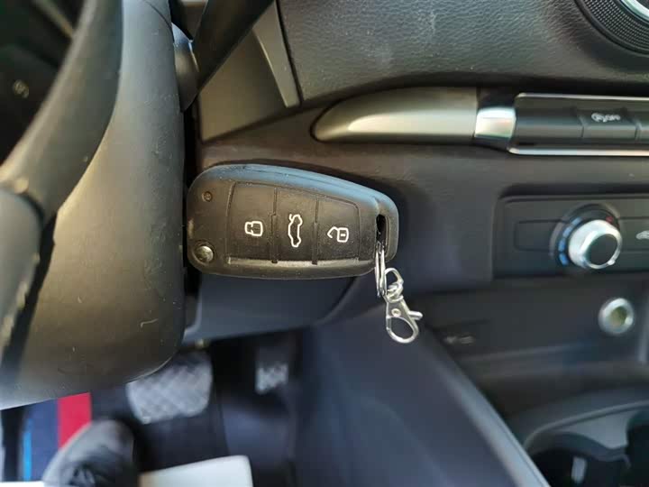 Фото 9 - Audi A3