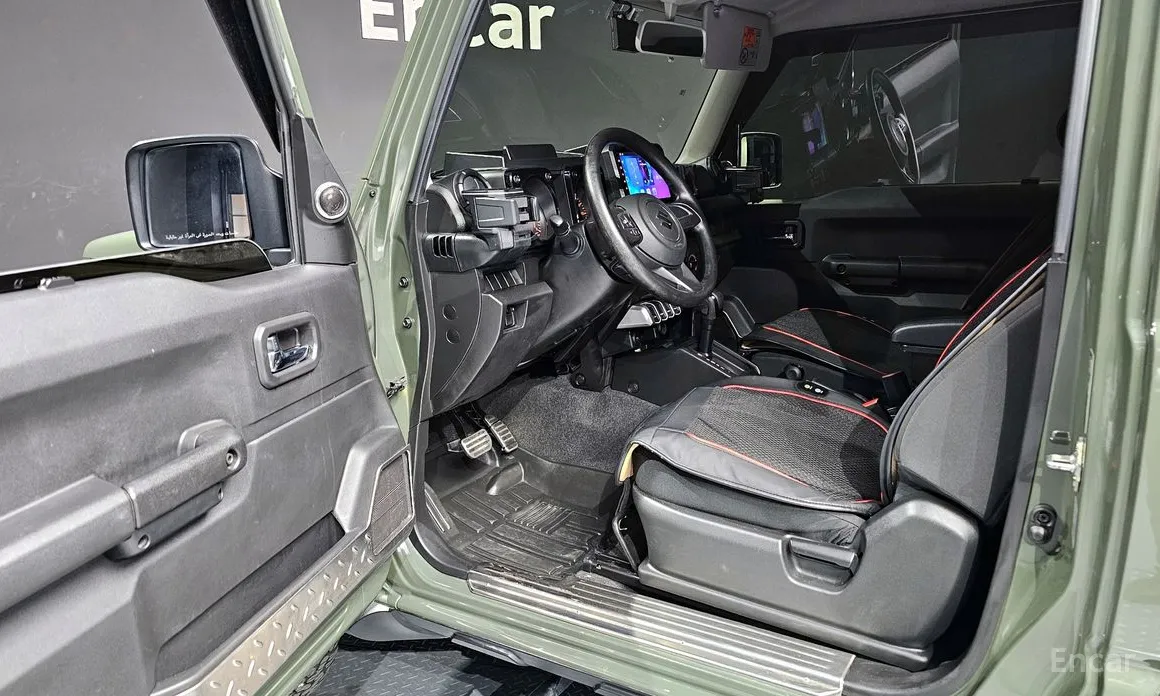 Фото 11 - Suzuki Jimny