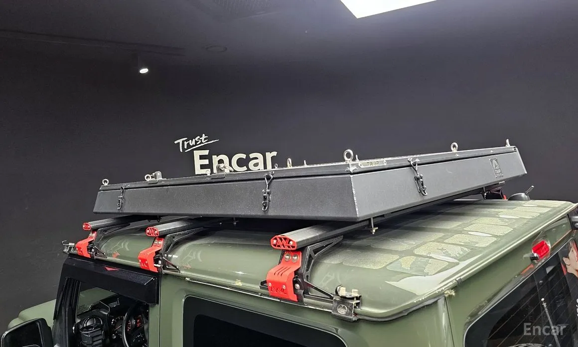 Фото 16 - Suzuki Jimny