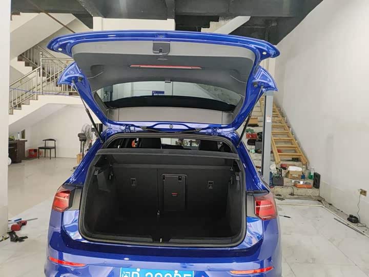 Фото 9 - Volkswagen Golf