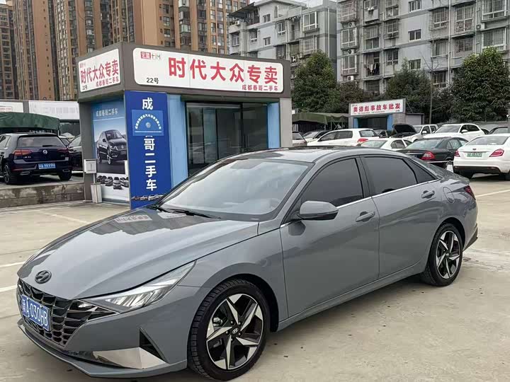 Фото 2 - Hyundai Elantra N line