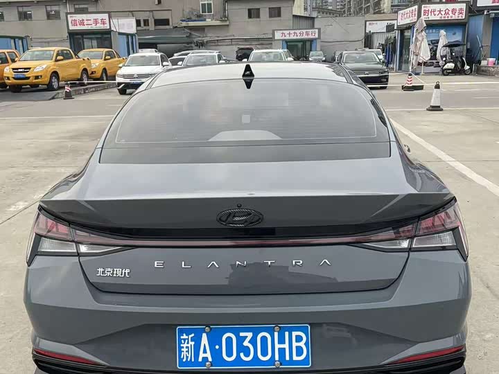 Фото 4 - Hyundai Elantra N line