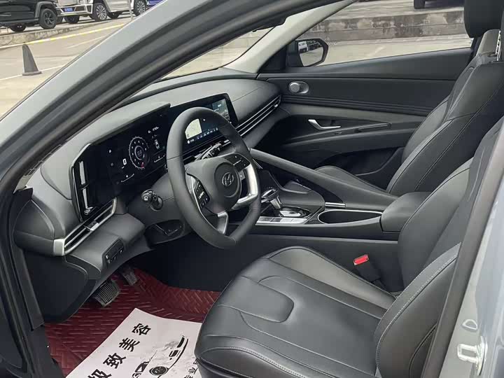 Фото 6 - Hyundai Elantra N line