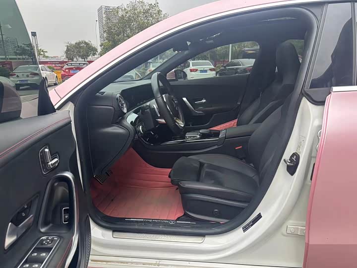 Фото 3 - Mercedes-Benz CLA-Class