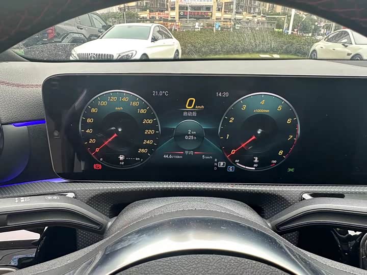 Фото 6 - Mercedes-Benz CLA-Class