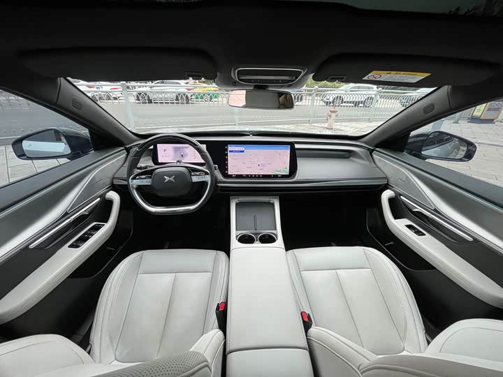 Фото 6 - XPeng P7