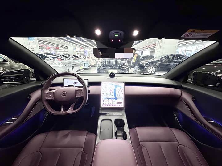 Фото 4 - Nio ET5T