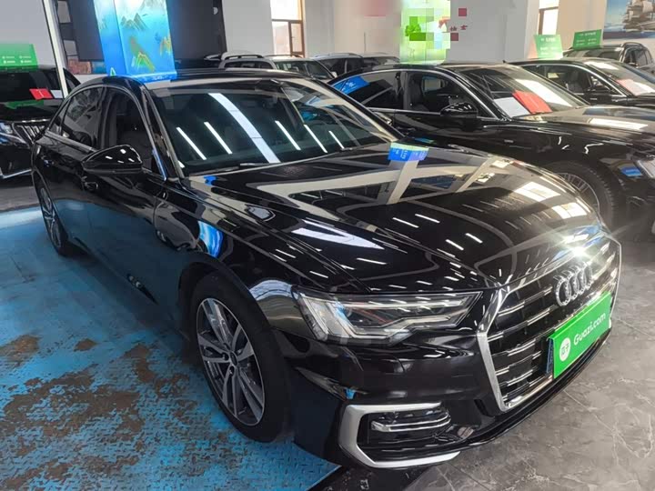 Фото 4 - Audi A6L