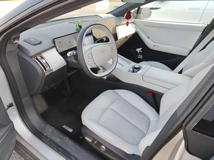 Фото 4 - XPeng F57