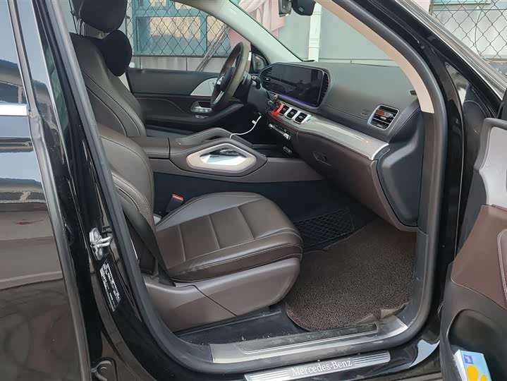 Фото 8 - Mercedes-Benz GLE-Class