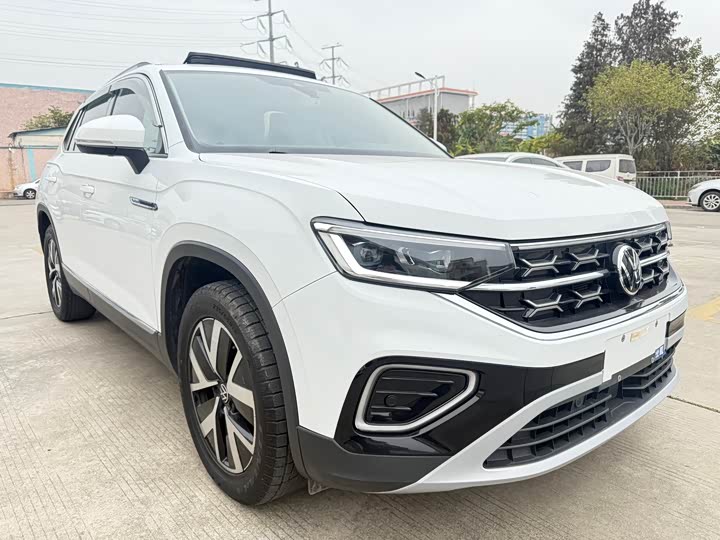 Фото 3 - Volkswagen Tayron